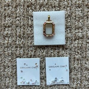 Origami Owl Gold and Pink Locket Pendant and crystals